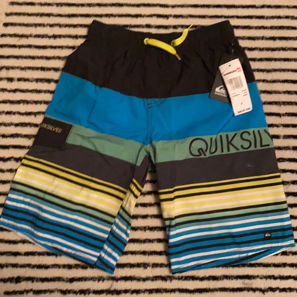 BNWT Quiksilver Boys board shorts blue black yellow green surf swim